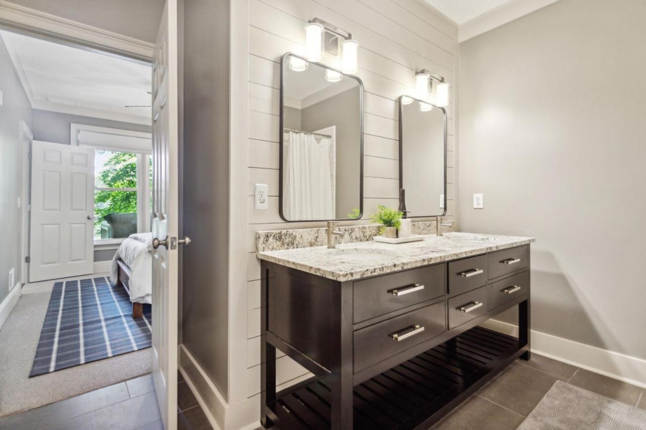 Lanier Landing - Private Dock Hot Tub Game Room Gainesville Exterior foto